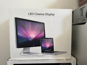 Apple LED Cinema Display 24" - Empty Retail Box Only! - Picture 1 of 6