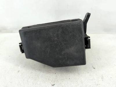 Módulo de relé de caja de fusibles Hyundai Accent 2013-2014 JVCMT Foto 1 de 4