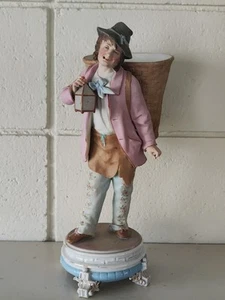 LARGE MEISSEN STYLE PORCELAIN FIGURINE MAN W/BASKET - ORIGIN/DATE/MAKER UNKNOWN - Picture 1 of 23