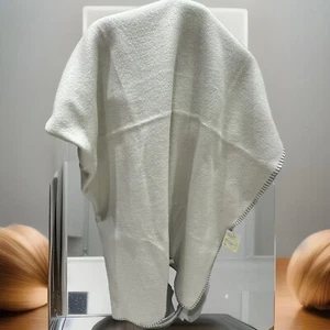 THROW FLEECE 130x 170cm HOUSE BY JOHN LEWIS BLANKET GREY/CREAM NATURAL VGC. - Picture 1 of 13