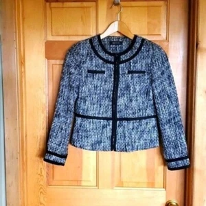 Chaqueta Jones New York Embellecida Talla 8P Gris/Negro Completamente Forrada con Cremallera con Bolsillo - Imagen 1 de 8