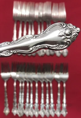 HORQUILLAS DE CENA Y ENSALADA ABBEY ROSE plateadas 24 piezas Wallace Plateros Foto 1 de 4
