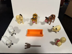Vintage Macau Farm Animals - Picture 1 of 3