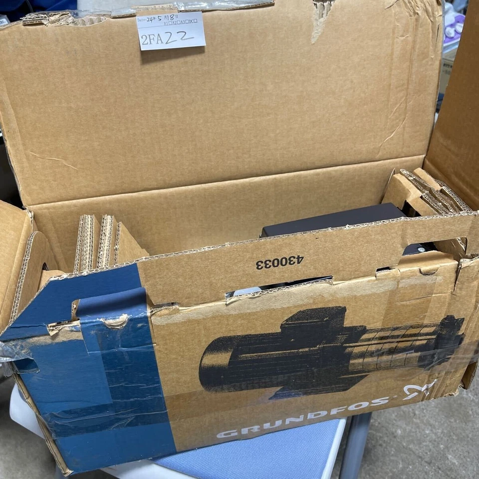 Grundfos CH4-30 A-W-A-CVBV Vertical Centrifugal Pump - Image 1 of 4