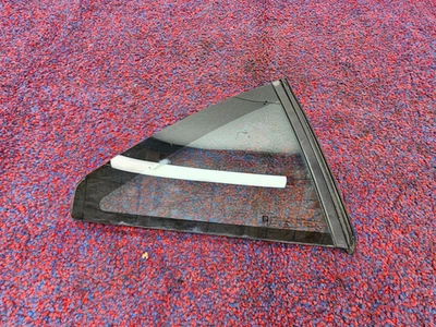 Cuarto de cristal pasajero trasero derecho Cadillac XLR 2004-2009 OEM Foto 1 de 4