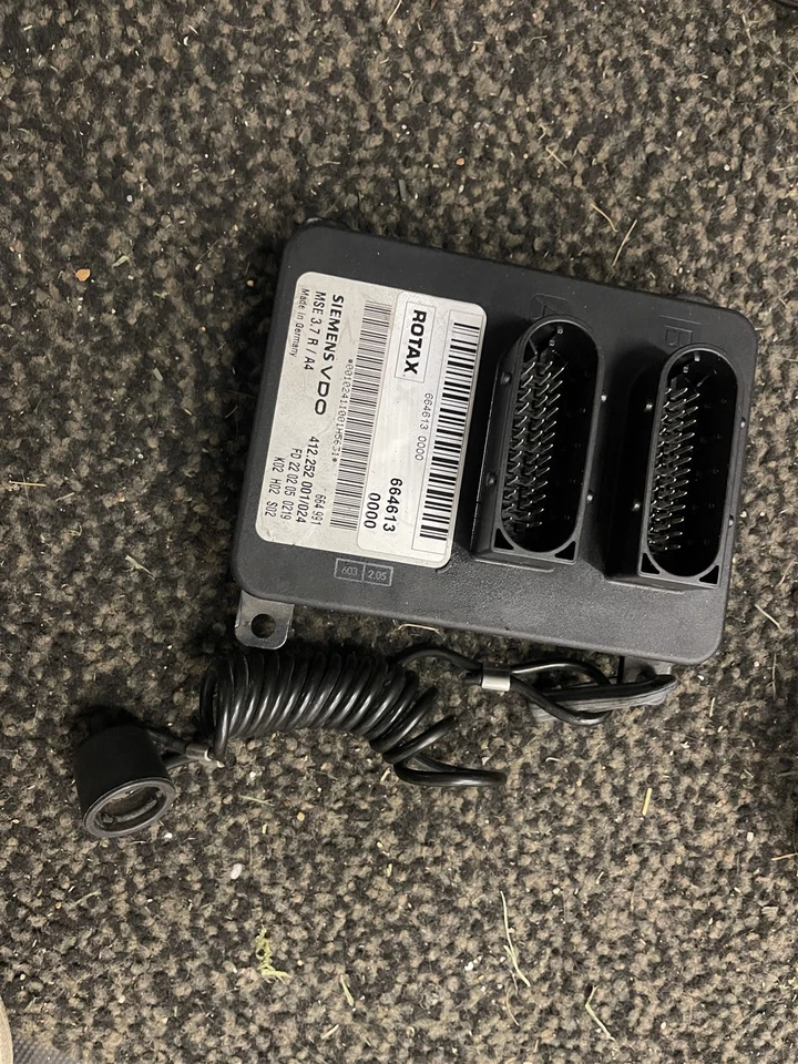 Computadora Ski-Doo Mach Z 1000 SDI RT Summit Adrenaline 05 06 07 OEM ECM ECU Foto 1 de 3