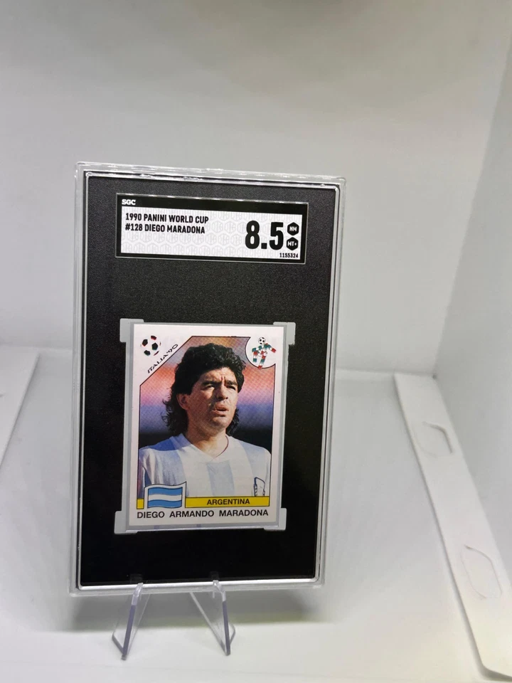 Diego Maradona #128 Argentina Panini Fifa World Cup Italia 1990 SGC 8.5 - Imagen 1 de 3