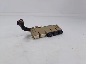 2013 SUBARU Legacy 2.0 Petrol Relay Box 156700-1020 - Picture 1 of 9