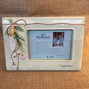 Hallmark Marjolein Bastin Nature’s Sketchbook 3D Photo Frame Gardener 4 x 6 - Picture 1 of 7