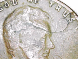 1945 LINCOLN WHEAT CENT ~ 'OBVERSE LAMINATION' ERROR ~ VERY FINE CONDITION - Picture 1 of 3