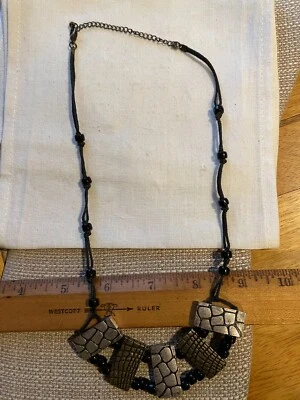 Collar Joyería Premier Designs Plata Antigua Bronce Estampado Animal 20" Foto 1 de 2