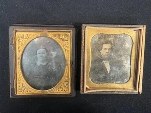 Antico piatto dagherrotipo 1/6 - donna e uomo con custodia spaccata e cerniera intatta - Foto 1 di 11