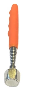 Telescopic Magnetic Pickup Tool 16lb 7.25kg Extending Long Reach Extends 775mm - Picture 1 of 3