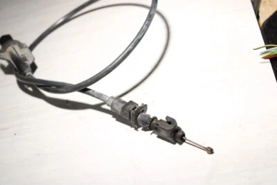 1995-1998 Oldsmobile Achieva cable cruise control  oem b24 - Image 1 of 4