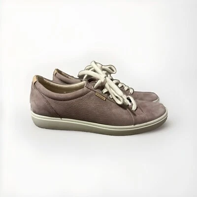 Zapato de tenis Ecco para mujer de cuero lavanda con encaje talla 7 Foto 1 de 4