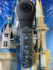 Disney BLACK HAUNTED MANSION Quicksand Men Portrait Magic Band Magicband Parks