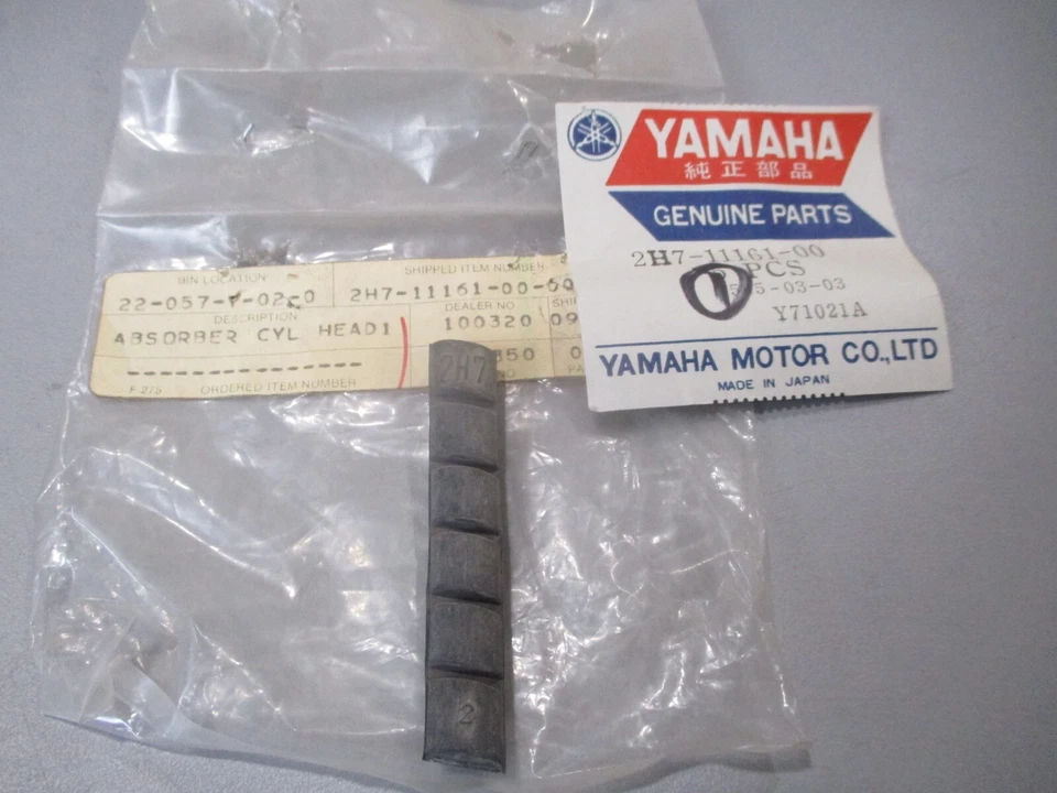 Nuevo de Lote Antiguo Yamaha OEM Amortiguador 1 1979-1981 XS1100 1982 XJ1100 2H7-11161-00 Foto 1 de 1