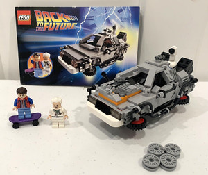 Lego Ideas 21103 The DeLorean Time Machine - complete with manual