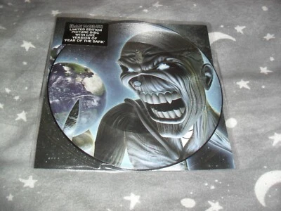 IRON MAIDEN -DIFFERENT WORLD- AWESOME ULTRA RARE 7" EP VINYL NWOBHM PICTURE DISC - Image 1 of 3
