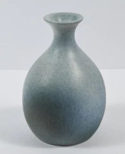 Lovely Made in France Fine Porcelaine Bud Vase  - Picture 1 of 3