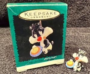 Hallmark Baby Sylvester 1996 Mini Keepsake Ornament Tiny Looney Tunes QXM4154 - Picture 1 of 7