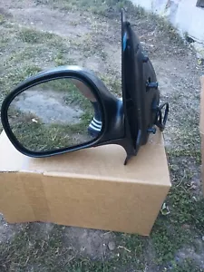 98-03 Exped/Nav 98-03 F150 4 Door Black w/o sig w/chr cover LH Power Mirror - Picture 1 of 4