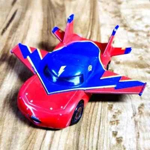 Mattel Disney Pixar Planes Cars Take Flight Deluxe Lightning McQueen Hawk - Picture 1 of 6