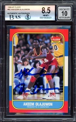 Hakeem Olajuwon Auto Signed 1986-87 Fleer RC 82 BGS 8.5 Sig 10 The Dream Beckett - Image 1 of 2