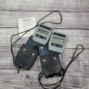 2x Cronometro Elettronico Vintage WEST BEND Modello Sportivo 40100 Timer RARO - Foto 1 di 5