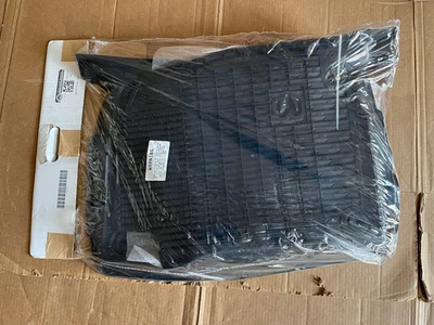 Kit de tapete DODGE RAM 2500 3500 para todas as condições climáticas cabine regular preto fabricante de equipamento original 2019-2026 - Imagem 1 de 4