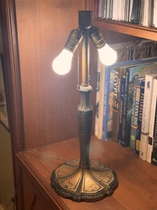 antique slag glass lamp lighted base - Picture 1 of 10