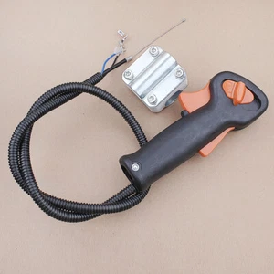 Maniglia interruttore acceleratore trigger supporto per decespugliatore Stihl FS75 FS80 FS85 FS 85 - Foto 1 di 7