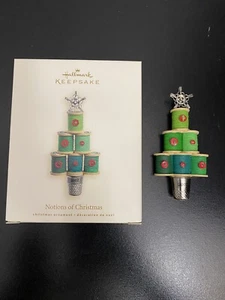 Hallmark Keepsake 2007 NOTIONS CHRISTMAS Sewing Thread Thimble Ornament In Box - Picture 1 of 6