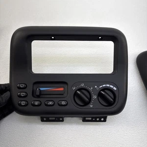 1999-2000 Dodge Caravan Voyager OEM Climate Control Temp Bezel Trim P04677915AB - Picture 1 of 16