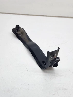 Soporte de guardabarros delantero para pasajero derecho Mazda6 2003-2008 Mazda 6 Foto 1 de 4