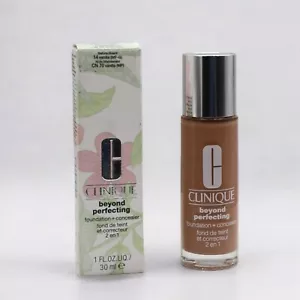 Base Clinique Beyond Perfecting + Corrector CN70 Vainilla (MF) 1 fl oz - Imagen 1 de 5