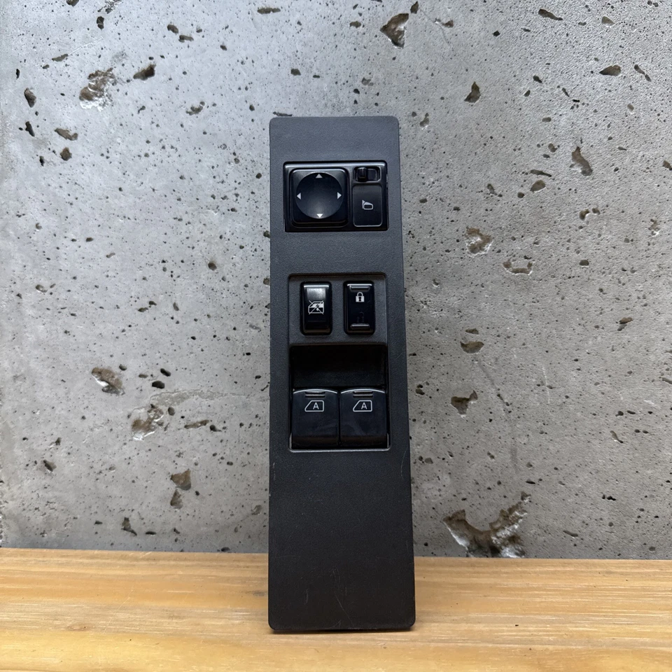 Nissan Titan 2004-2007 2 puertas cabina extendida conductor interruptor ventana maestra automático gris oscuro Foto 1 de 4