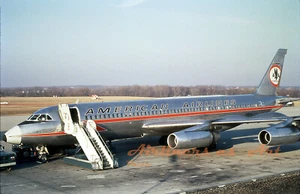 American Airlines Convair 990 N5608 pronto per l'imbarco anni '60 stampa a colori 8""x12 - Foto 1 di 1