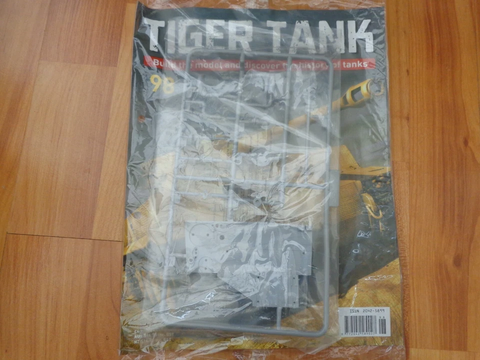 1/16 HACHETTE Costruire il Proprio Tiger Modello Serbatoio Numero 98 Inc Parte - Immagine 1 di 1