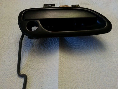 Manija de puerta exterior para pasajeros exteriores Subaru Legacy 1995-1999 62410AC000NN OEM Foto 1 de 2