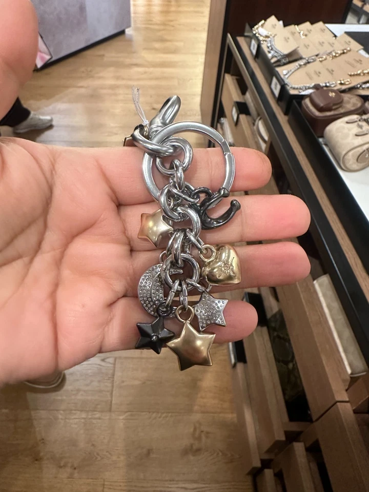 Bolso Coach Star Moon Cluster Charm CDB59 Llavero Nuevo con Etiquetas Dije Solo oro y plata Foto 1 de 4