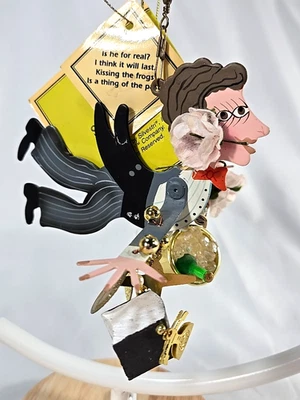 Fanciful Flights Silvestri от Карен Росси ОЧАРОВАТЕЛЬНЫЙ ПРИНЦ шампанское сердце в коробке - Изображение 1 из 4