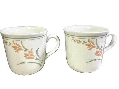 Juego de dos tazas de café vintage Corning Ware Peach Guirnalda 66-W C6 Foto 1 de 4