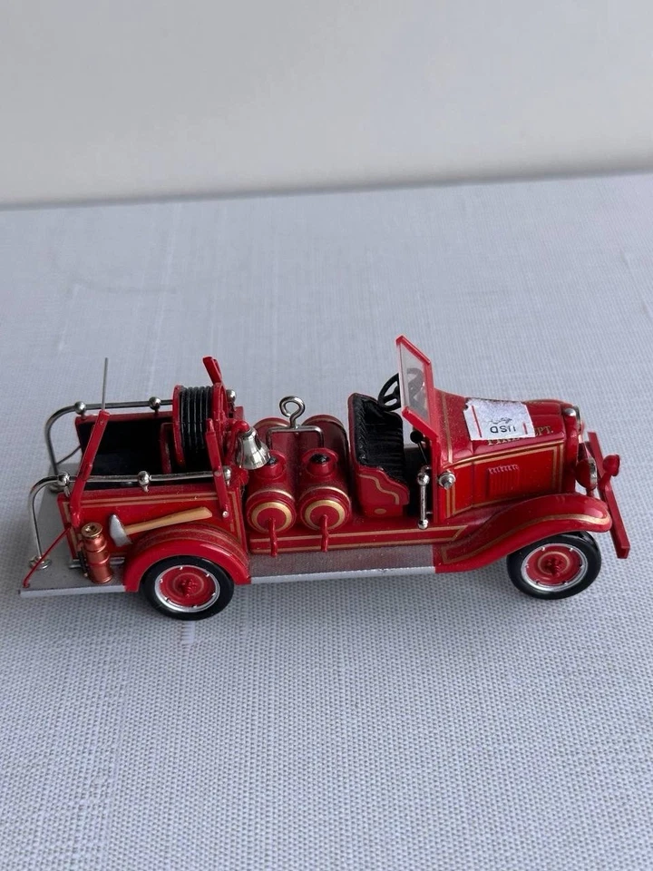 Camión de colección Chevrolet 1929 Hallmark modelo diecast rojo Foto 1 de 3