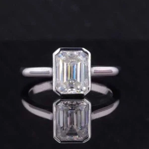 2.5Ct Emerald Moissanite Solitaire Engagement Bridal Ring 14K White Gold Plated - Picture 1 of 9