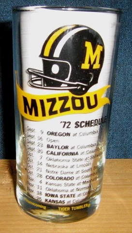 1972 Mizzou Tigers Drink Glass Tumbler  U of Missouri Schedule on Glass MFA Oil Cover