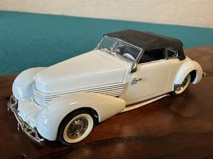 Mini Marque 43 Tyrone Power 1937 Cord 812 Phaeton Top Up 1/43 #001 of 125 RARE - Picture 1 of 18