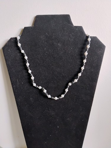 VETEMENTS Collana di perline 18 pollici