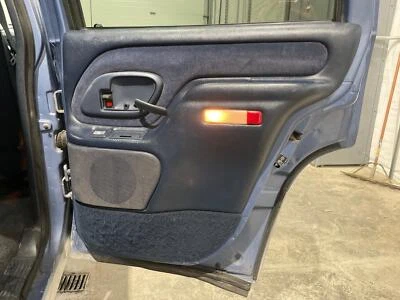 1995 - 1999 Chevy Tahoe Passenger RH Right Navy-26I Rear Door Trim Panel Foto 1 de 4