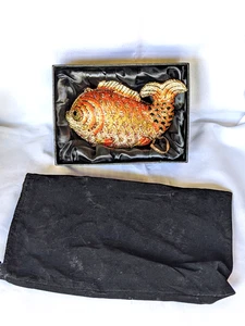 Maoyi wunderschön mit Schmucksteinen besetzte Goldfisch Clutch Handtasche Damenhandtasche (kommt Tasche/Box) - Bild 1 von 6